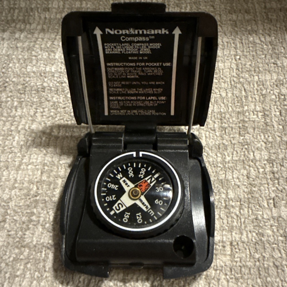 Vintage Normark Pocket Lapel Compass Model PL 180 Liquid Filled Made‎ In UK